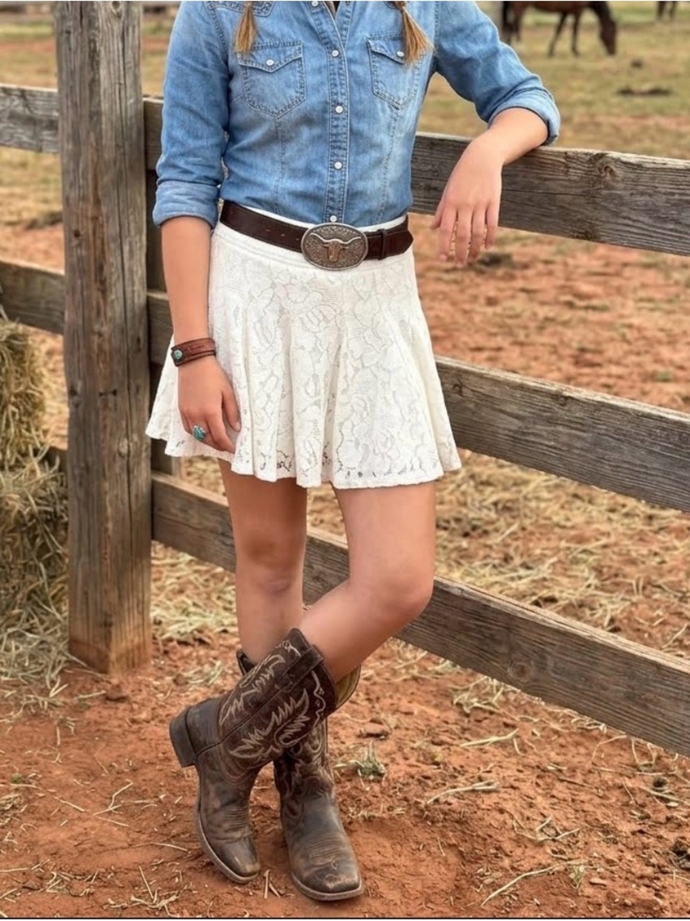 Abercrombie & Fitch Bond-White Lace Circle Skirt - Picture 8 of 11